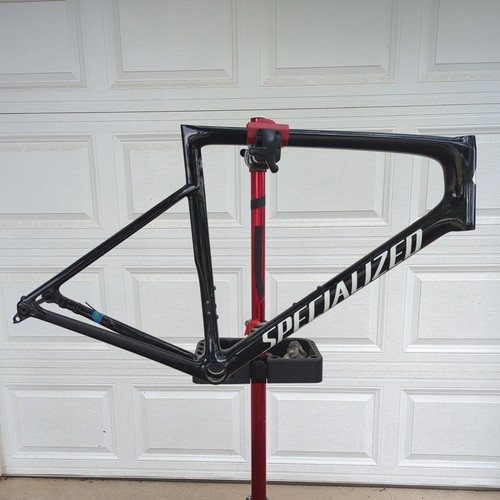 2019 black specialized tarmac - black,